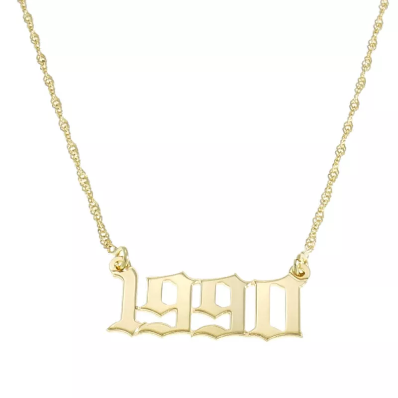 שרשרת עם חריטה אישית מספרים גותיים